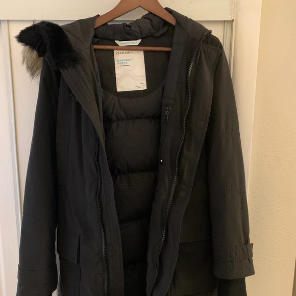 Black TNA Aritzia Bancroft Parka Coat sz Small